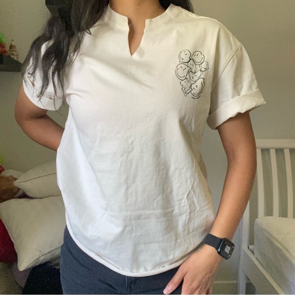 H&M • Graphic T - Picture 6 of 8